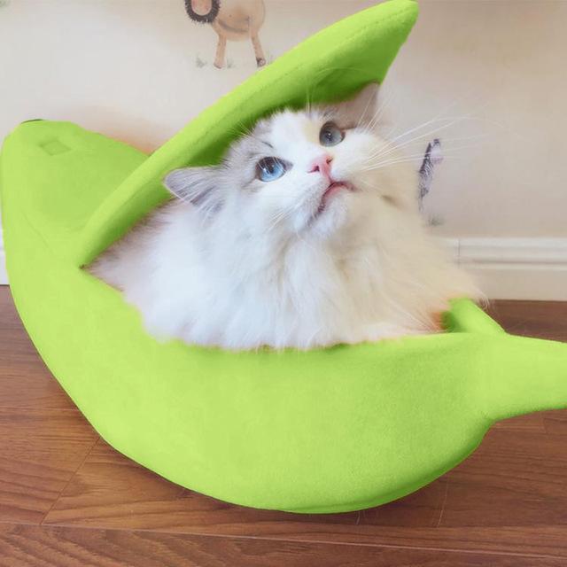 Cat Bed Banana Shape